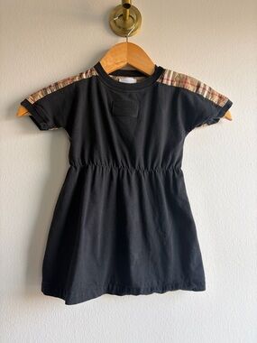 Burberry London Black Girls' Short Sleeve Dress with Signature Plaid Accents